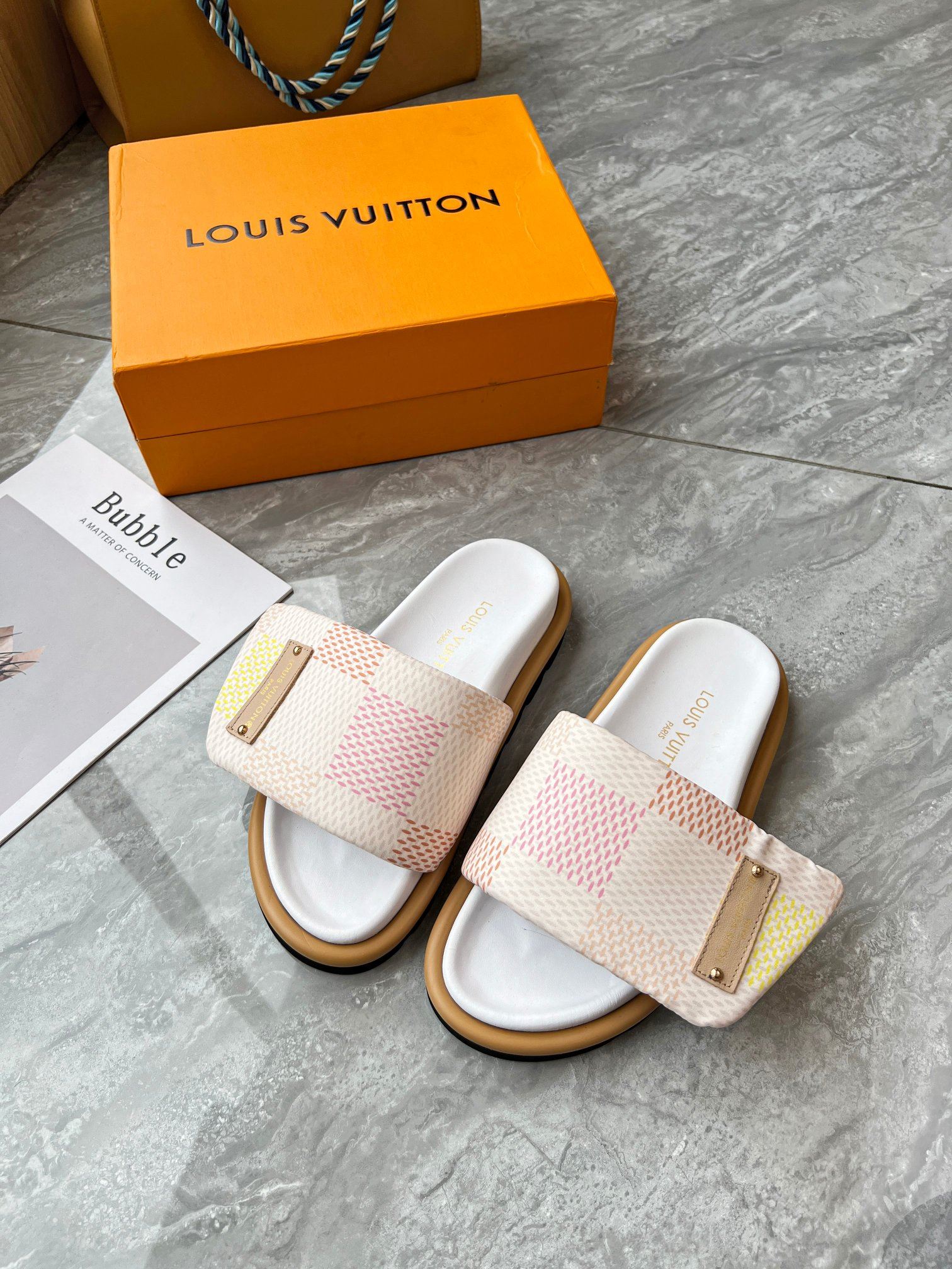 Louis Vuitton Slippers